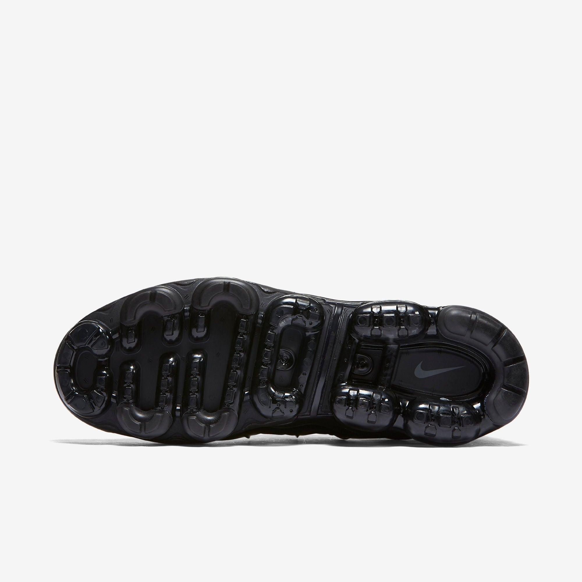 Nike Air VaporMax Plus 'Triple Black'