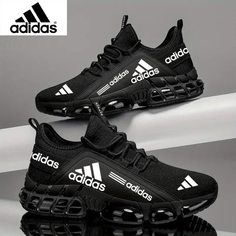 Αναπνέοντα και ελαφριά αθλητικά παπούτσια adidas