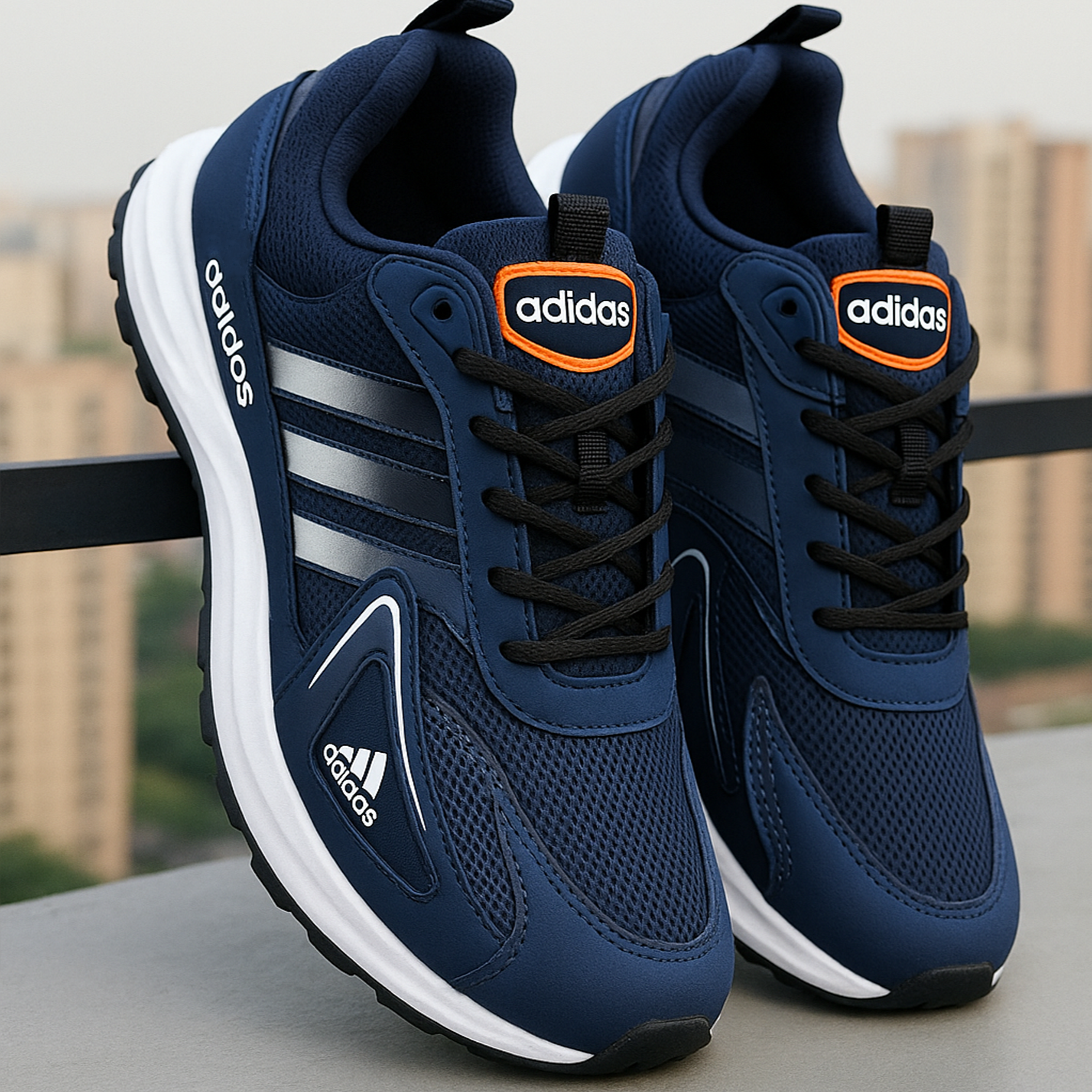 Adidas® 2026: άνετα και αναπνέοντα αθλητικά παπούτσια για άνδρες