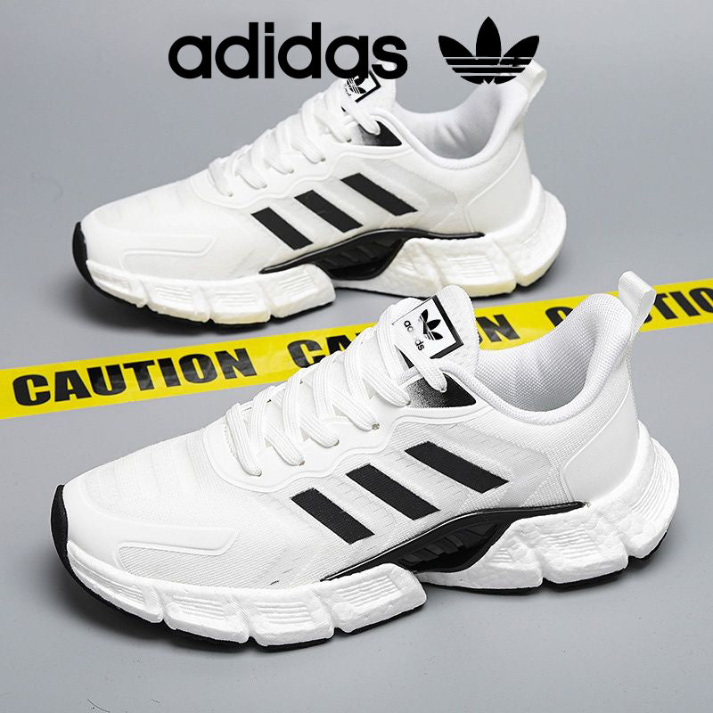 Ανδρικά παπούτσια Adidas με μαλακή σόλα και άνετη αντικραδασμική προστασία.