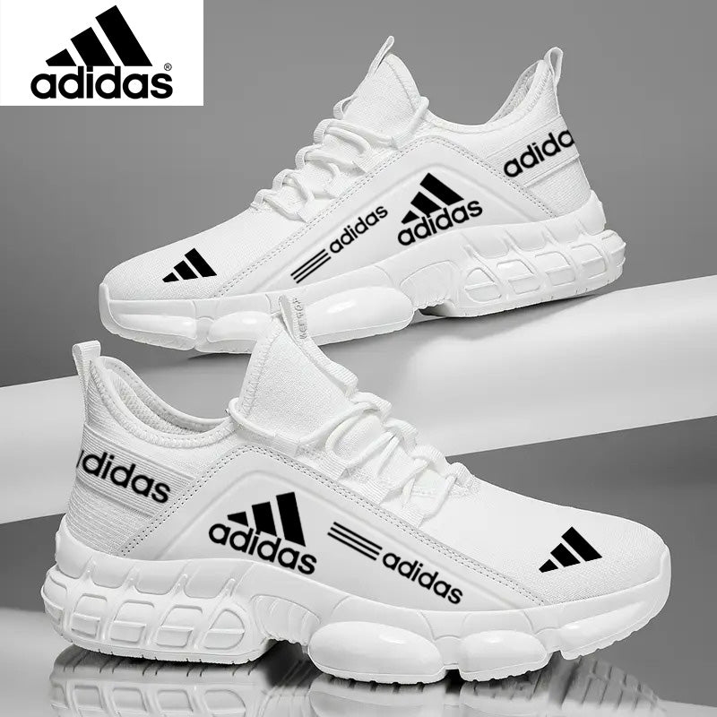 Αναπνέοντα και ελαφριά αθλητικά παπούτσια adidas
