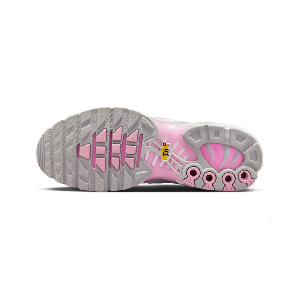 Nike Air Max Plus
"Summit White & Pink Rise"